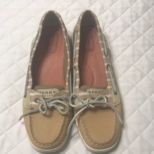 Sperry top-sider boat shoes size 9